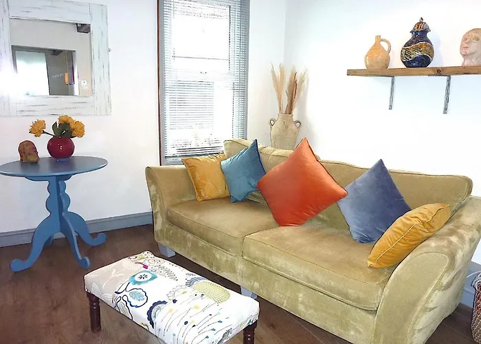 A Wonderful Place In The Hub Of The City, Yet On The Edge Of The Countryside