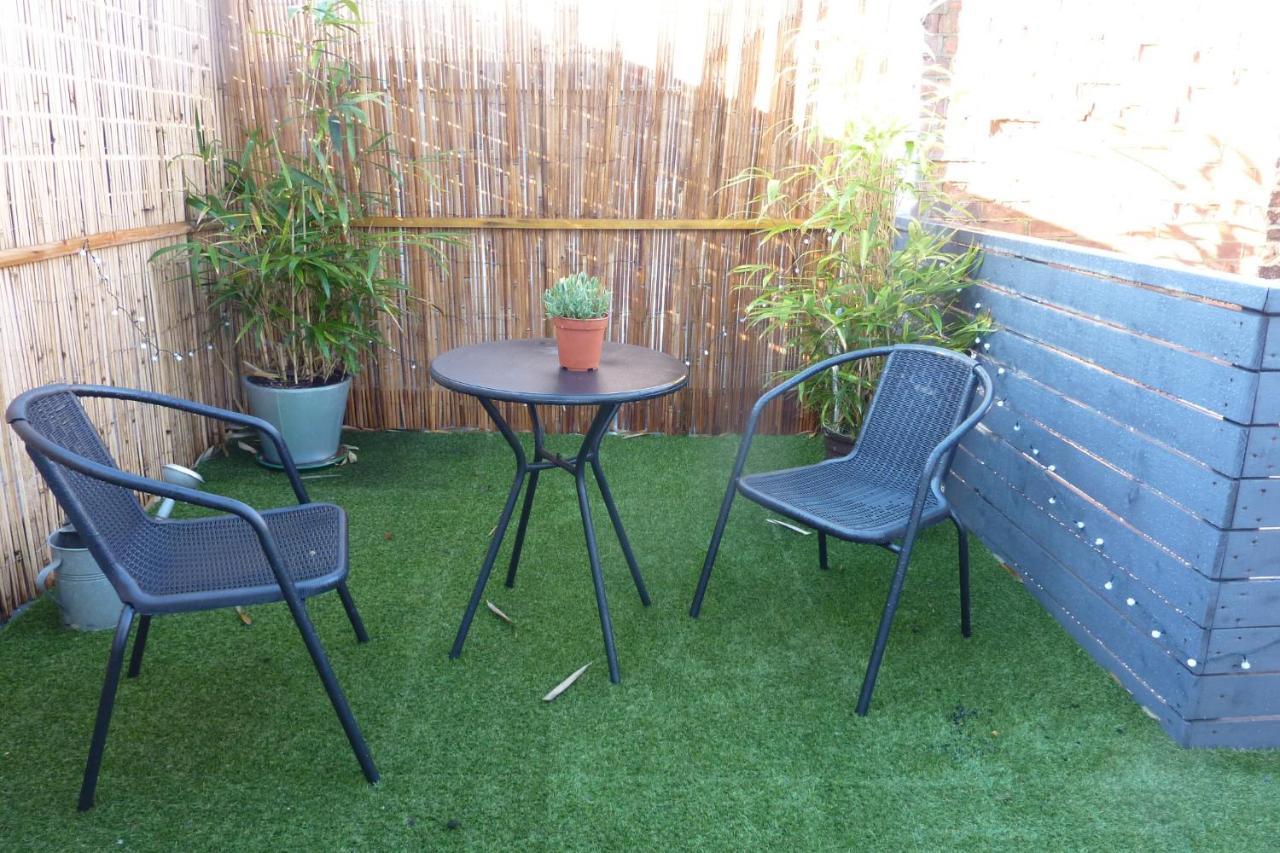 A Wonderful Place In The Hub Of The City, Yet On The Edge Of The Countryside Holiday home